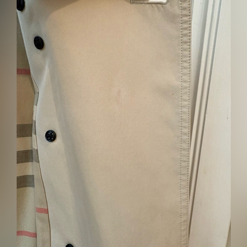 Authentic Burberry Kensington Mid Length Trench Coat - Picture 7 of 15